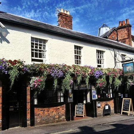 The Lamb Inn Marlborough Bagian luar foto