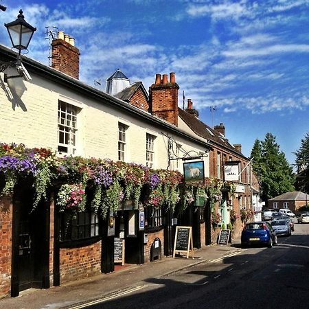 The Lamb Inn Marlborough Bagian luar foto